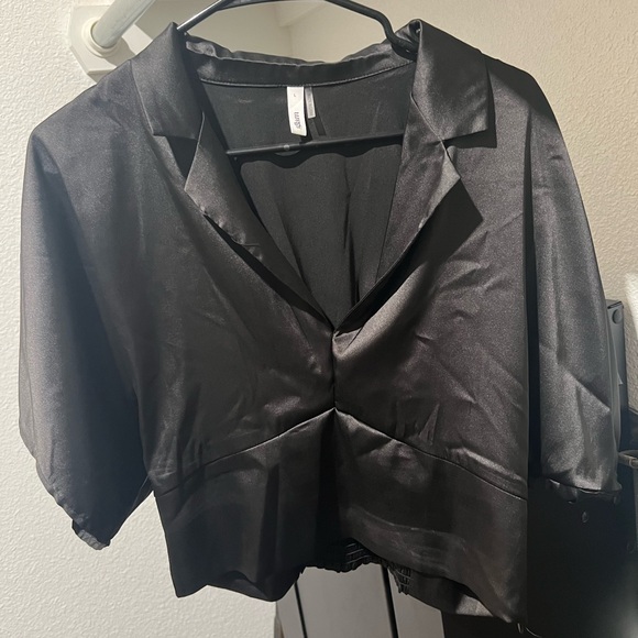 Black two piece set - Picture 3 of 3